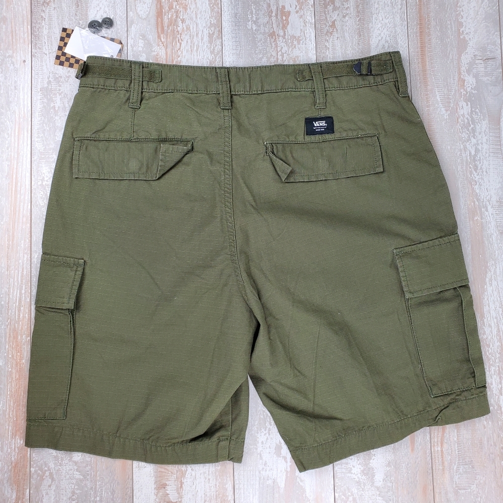 Vans Depot Cargo Shorts - Picture 2 of 6